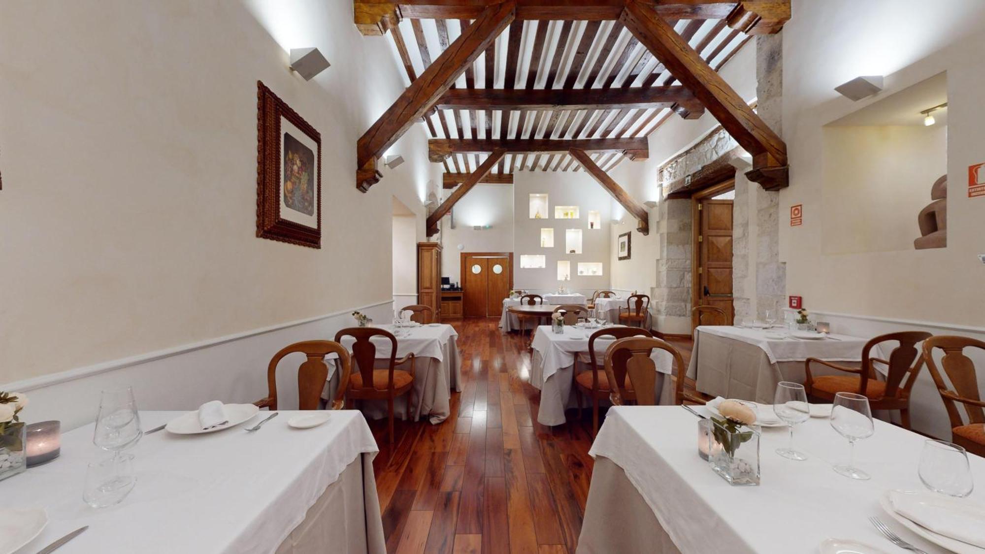 Azz Penafiel Las Claras Hotel & Spa Екстер'єр фото