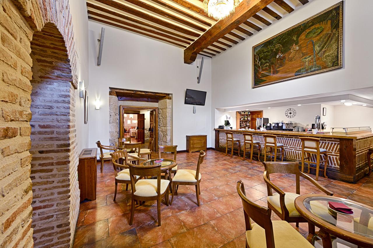 Azz Penafiel Las Claras Hotel & Spa Екстер'єр фото