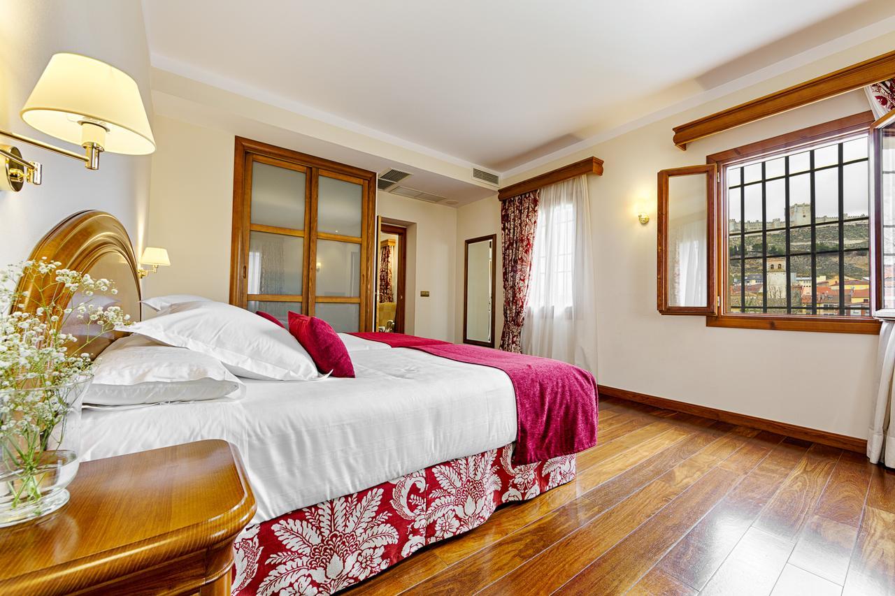 Azz Penafiel Las Claras Hotel & Spa Екстер'єр фото